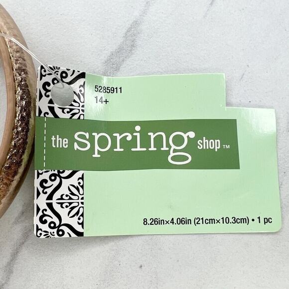 The Spring Shop Metallic Gold Faux Leather Bangle Bracelet Keychain Keyring - Picture 3 of 9